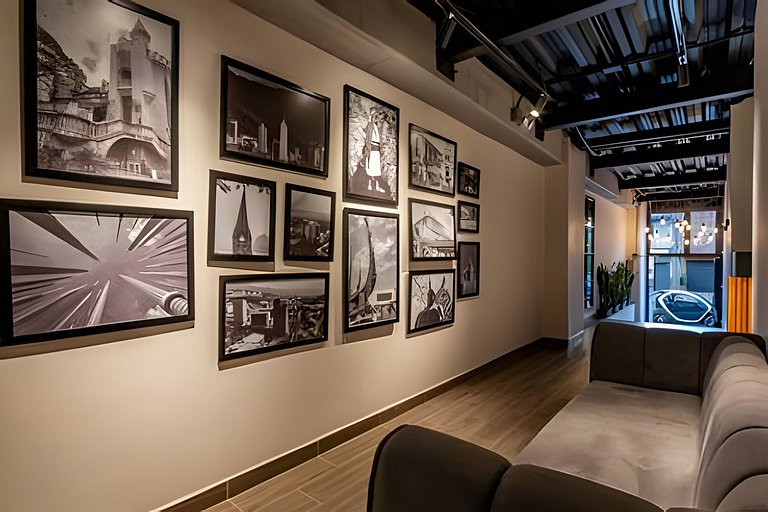 81| Cozy & Modern LOFT Perfect for solo travelers.