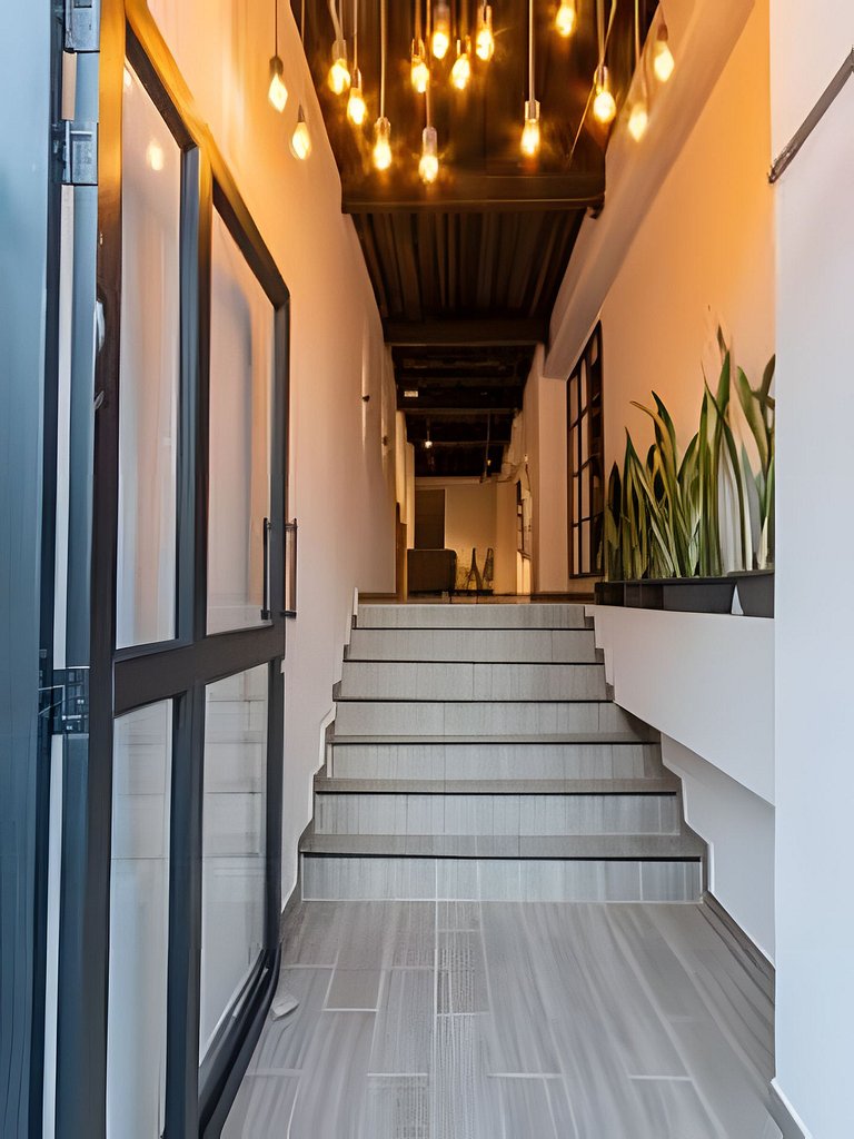 81| Cozy & Modern LOFT Perfect for solo travelers.