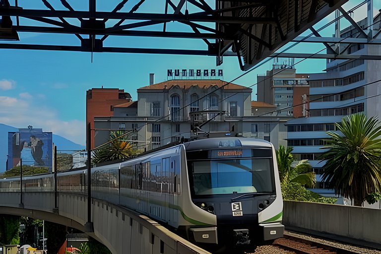 81| ¿Viajas por negocios? LOFT espacio perfecto.