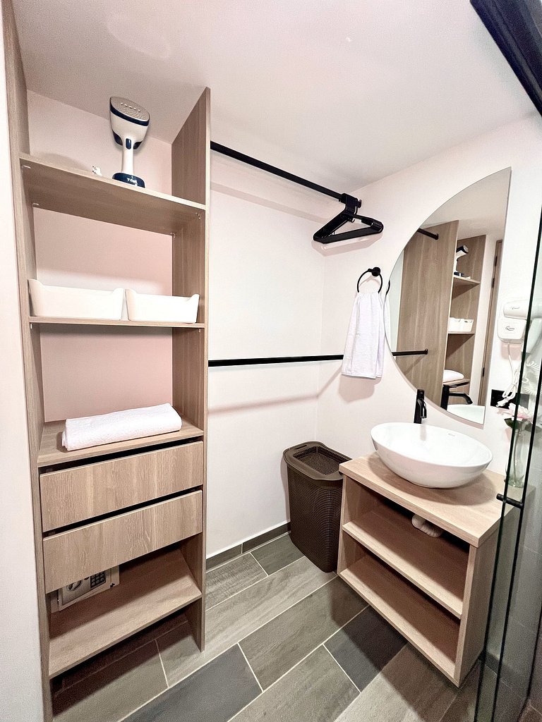 BIT | Escápate a Medellín: Cómodo loft para dos