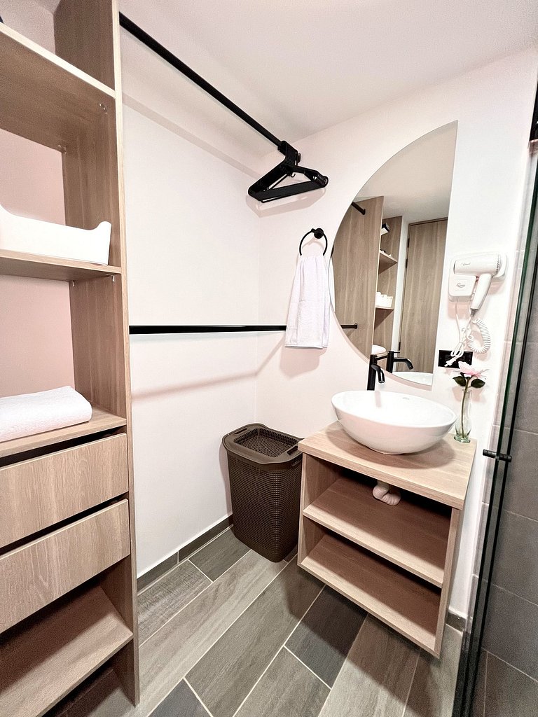 BIT | Escápate a Medellín: Cómodo loft para dos
