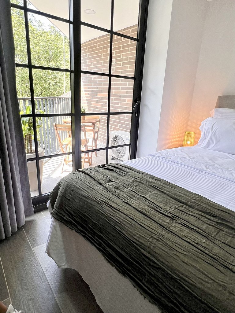 Loft moderno cerca de Laureles, metro y plaza mayor