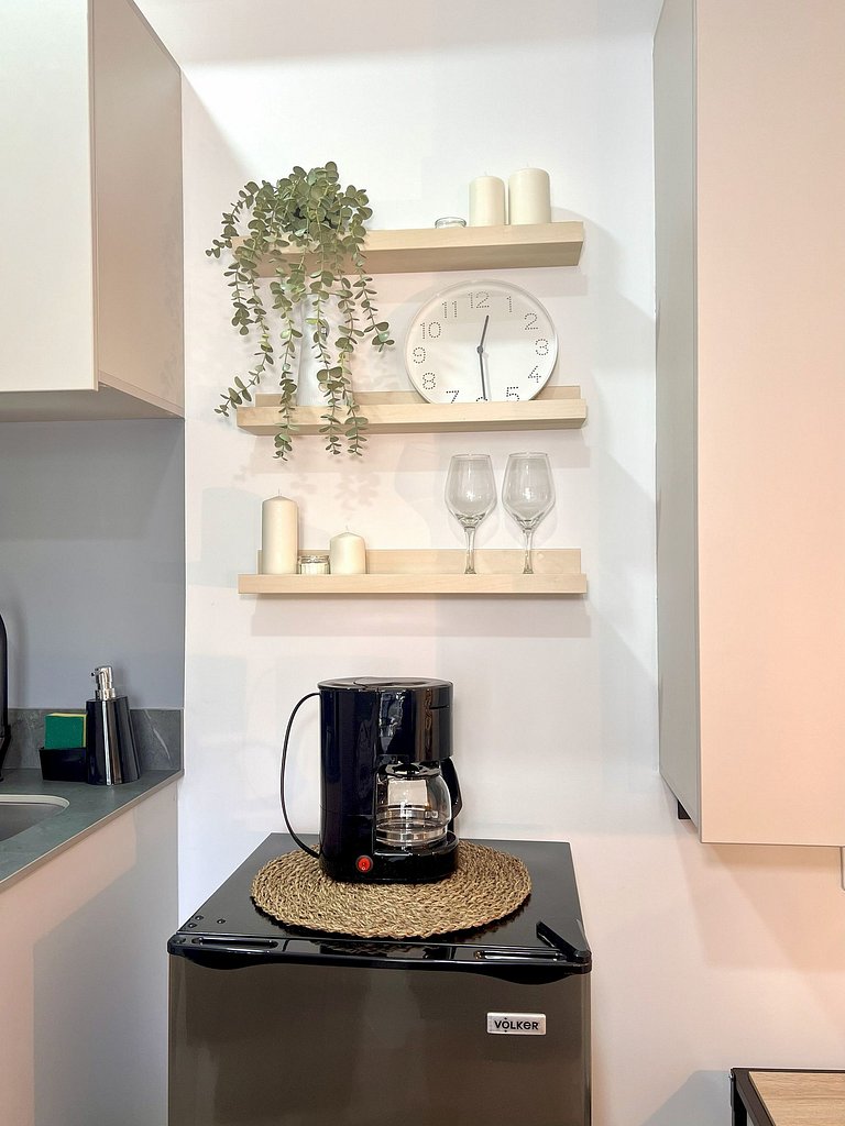 Escápate a Laureles · Loft nuevo y equipado