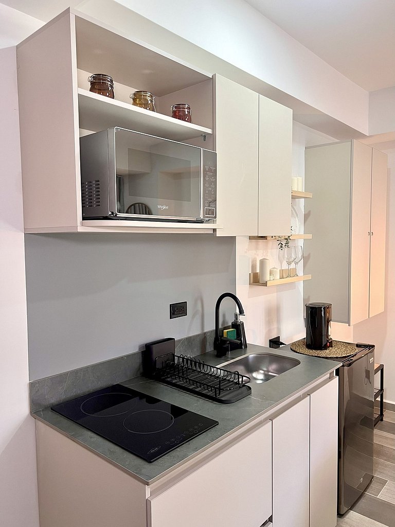 Escápate a Laureles · Loft nuevo y equipado