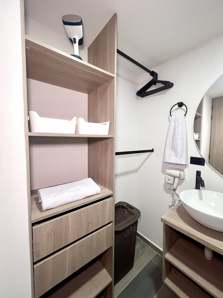 Escápate a Laureles · Loft nuevo y equipado