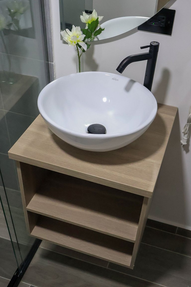 Nuevo y equipado · Loft ideal para 1 o 2 personas