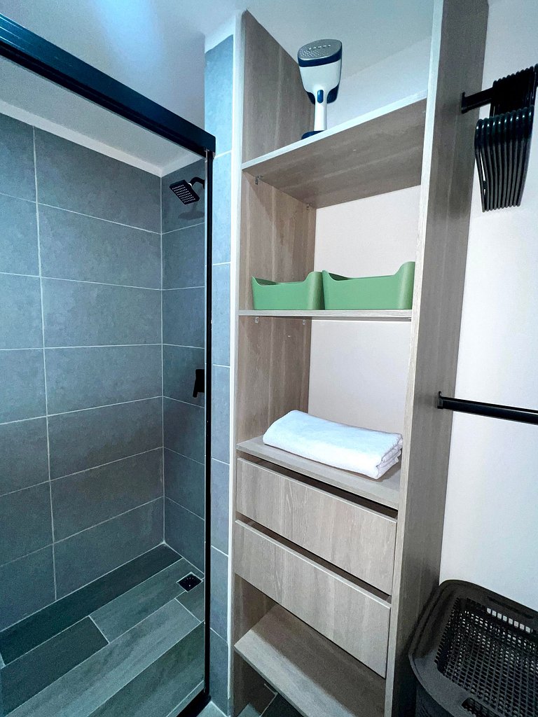 Nuevo y equipado Loft en Medellín cerca a Laureles