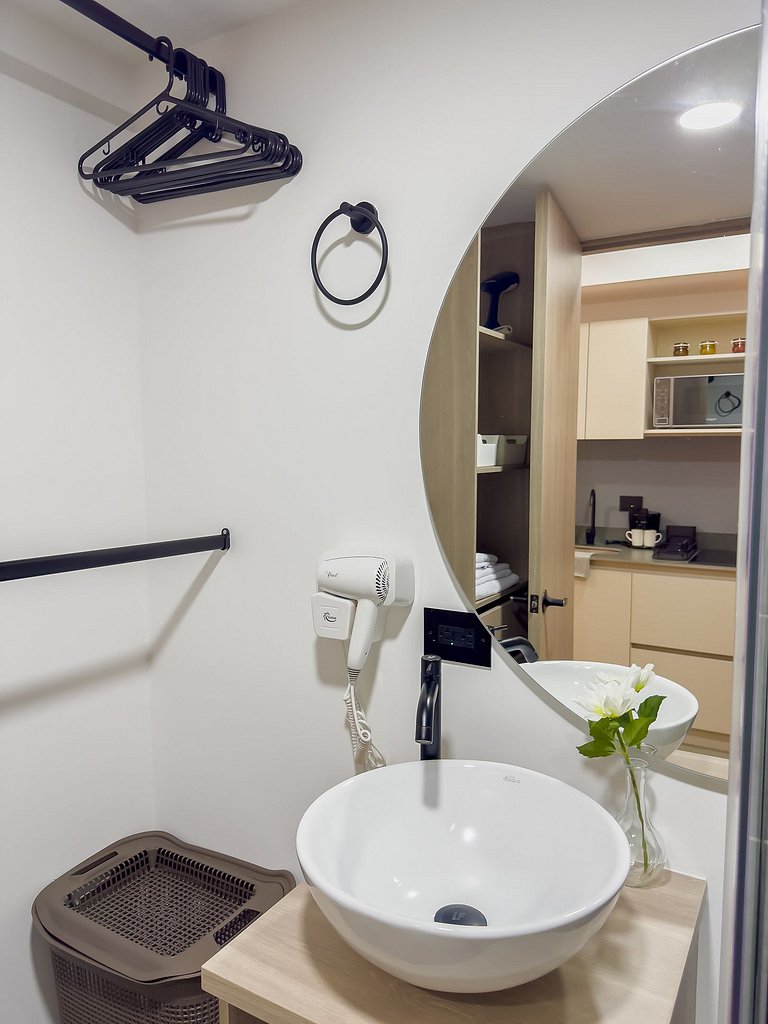 Nuevo y equipado Loft en Medellín cerca a Laureles