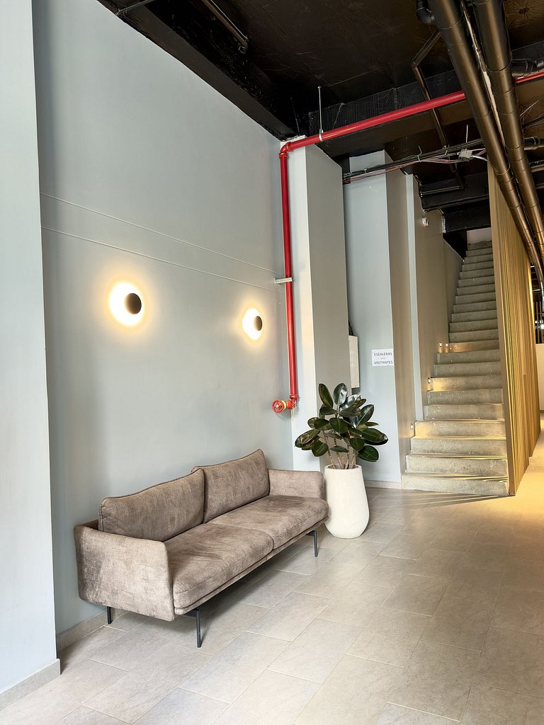 Elegancia y comodidad cerca a Plaza Mayor