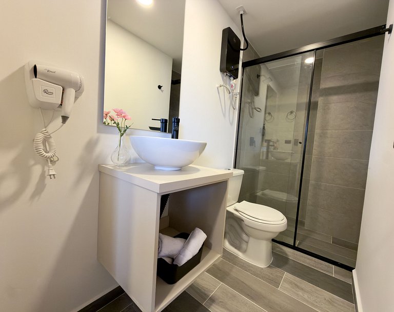 Acogedor & Moderno Apartaloft a pasos del Estadio