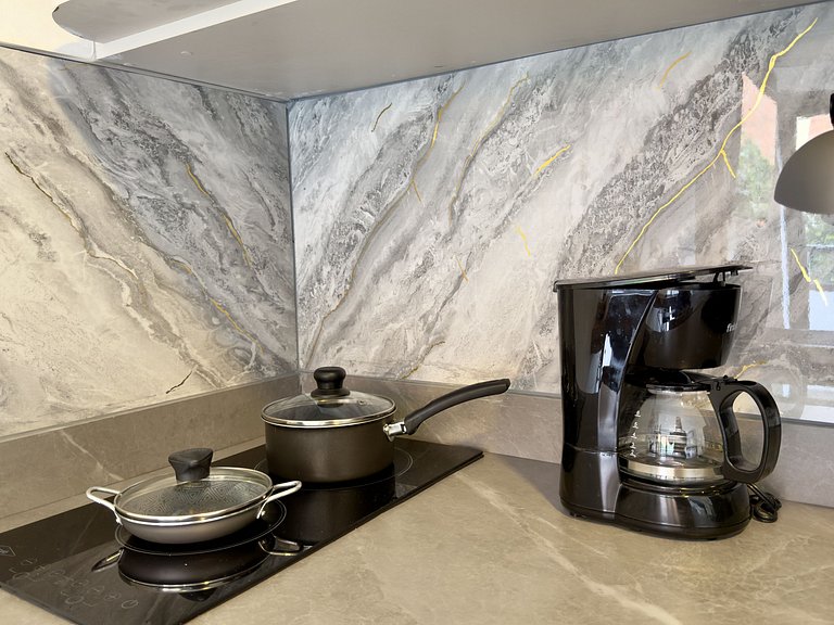 Luminoso & Acogedor Apartaloft en Laureles