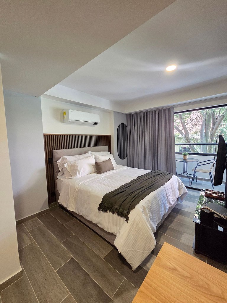 Loft Premium Vista y Terraza – Zona Estadio