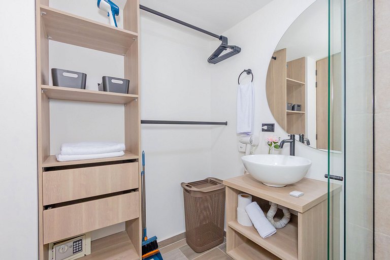 Escápate a Laureles · Loft nuevo y equipado