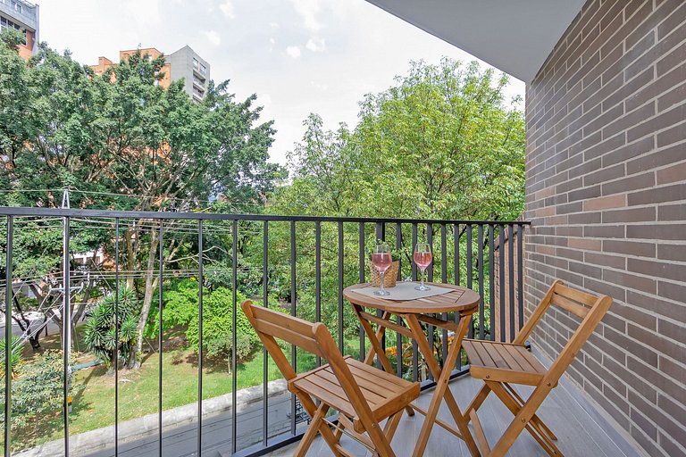 Loft moderno cerca de Laureles, metro y plaza mayor