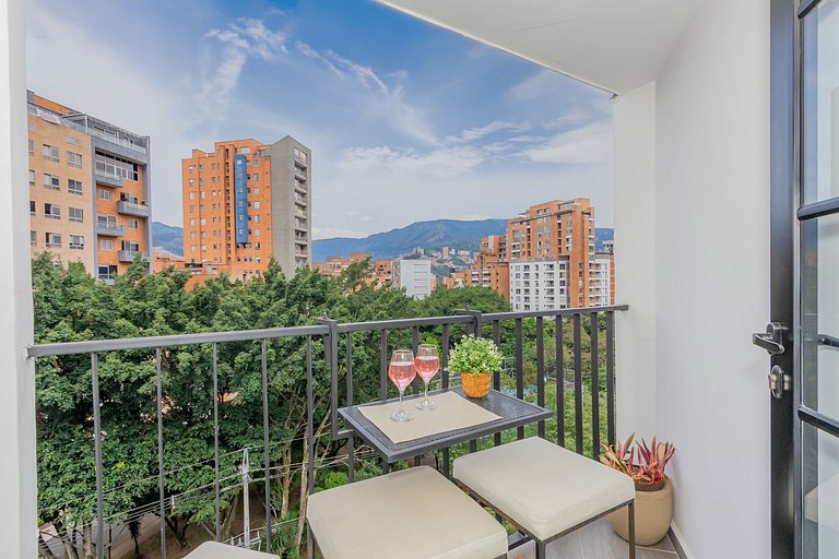 Laureles a tu alcance! Nuevo Loft para parejas